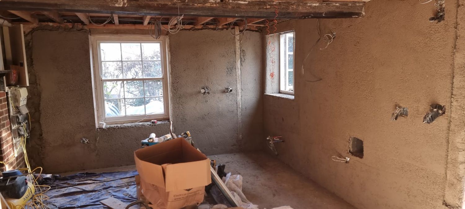 Diathonite Evolution lime cork insulating plaster smoothed over