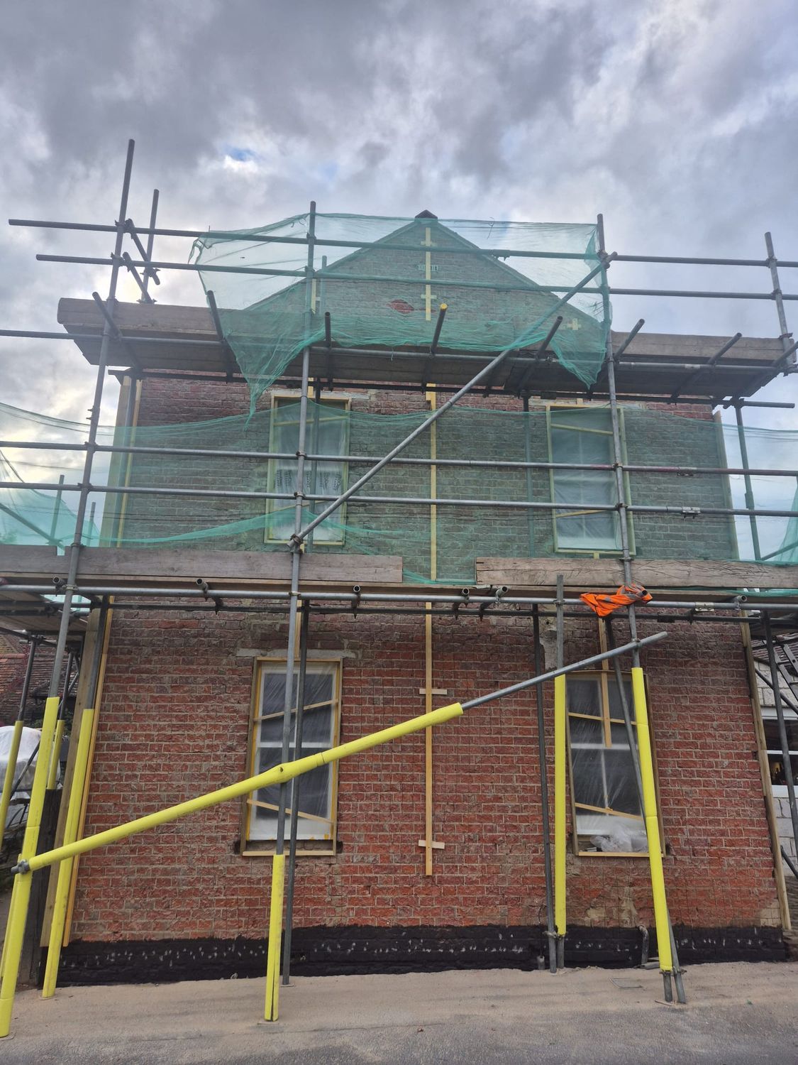 Preparation - all windows covered before new render applied