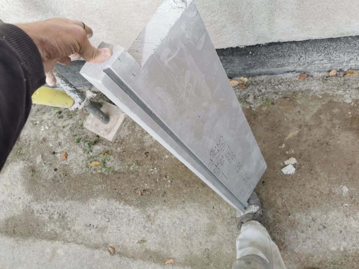 New insulating window sill cut to size