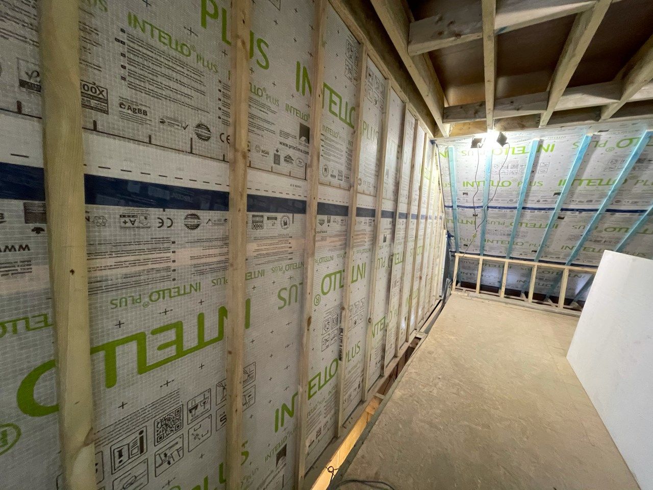 Loft conversion, insulated & airtight walls