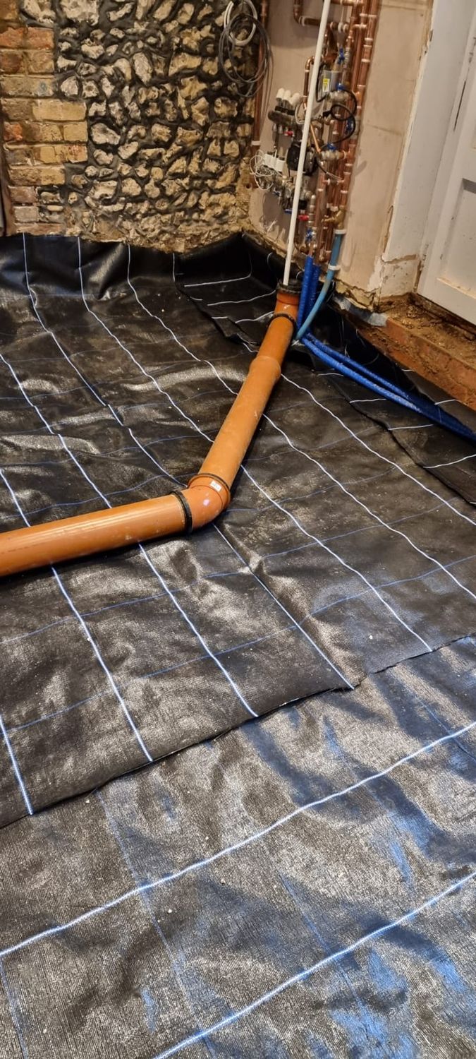 Solid floor insulation preparation works - underlay for Geocell foam glass