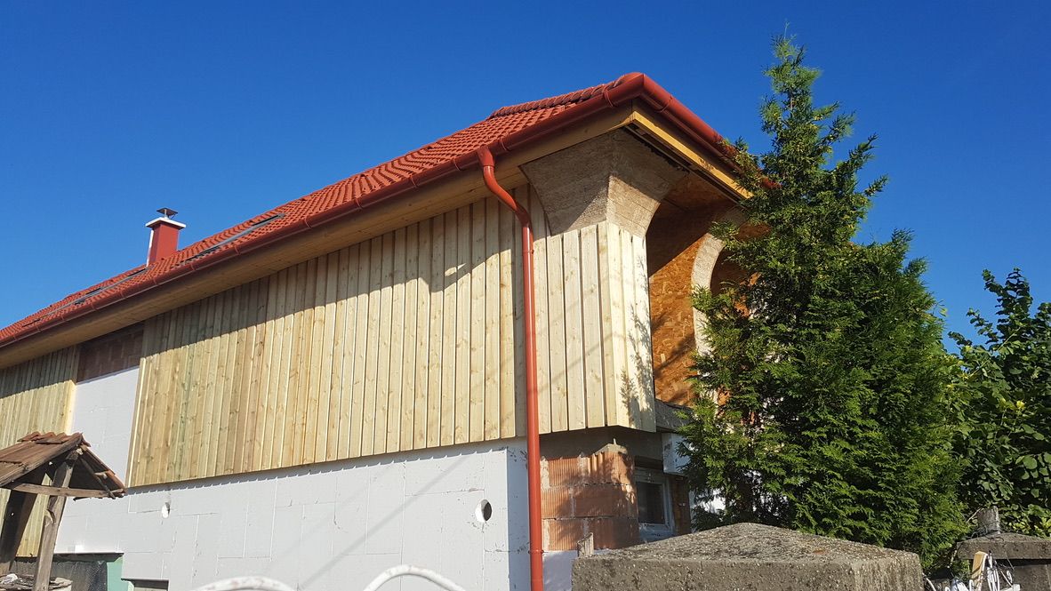 Hempcrete wall with external timber cladding