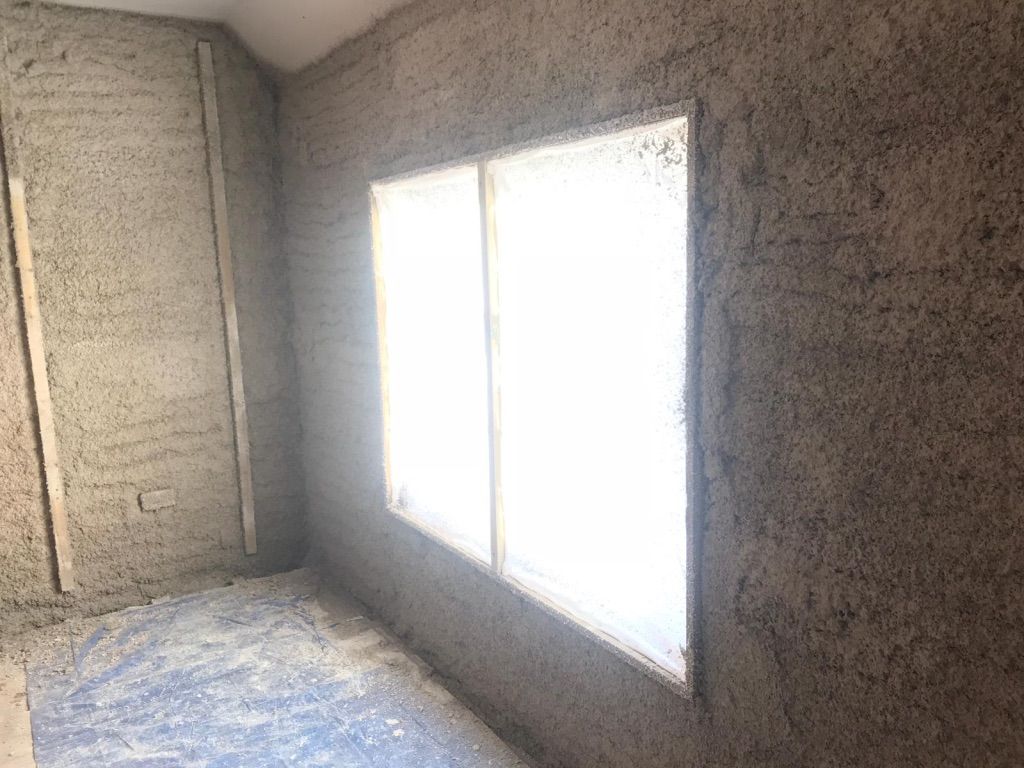 Diathonite sprayed as internal wall insulation to a Victorian property