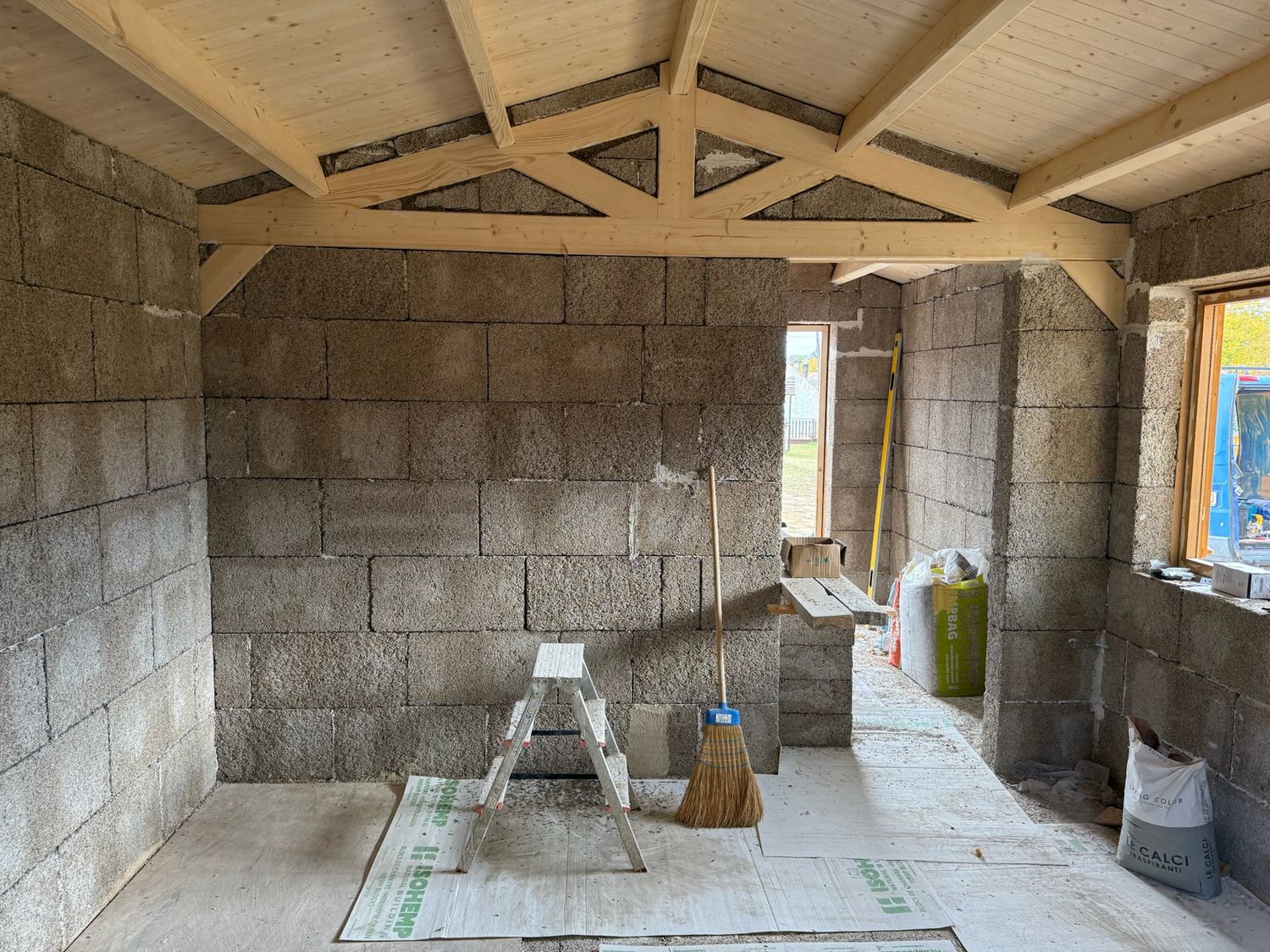Completed internal wall insulation with IsoHemp blocks