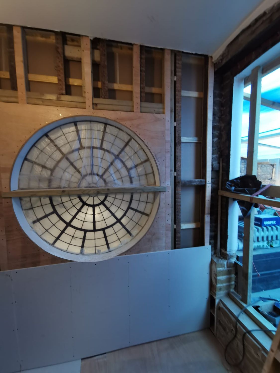 Circular window installed to studwall